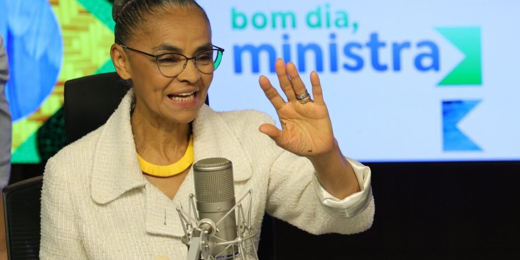Marina Silva defende marco regulatório para emergências climáticas