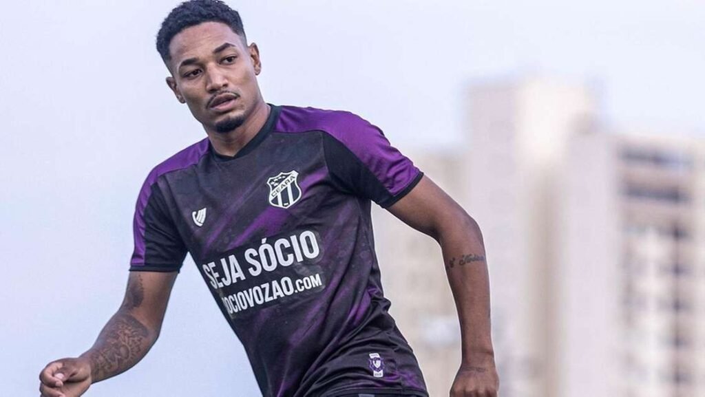 Recuperado, Fernandinho treina normalmente e deve ser opção do Ceará contra o Atlético-MG - Jogada