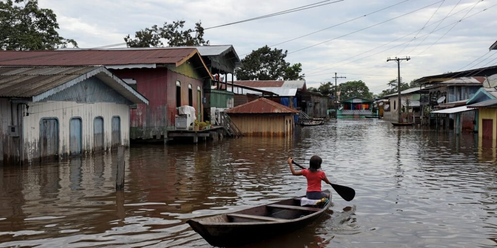 Cheias deixam 32 municípios amazonenses em situação de emergência