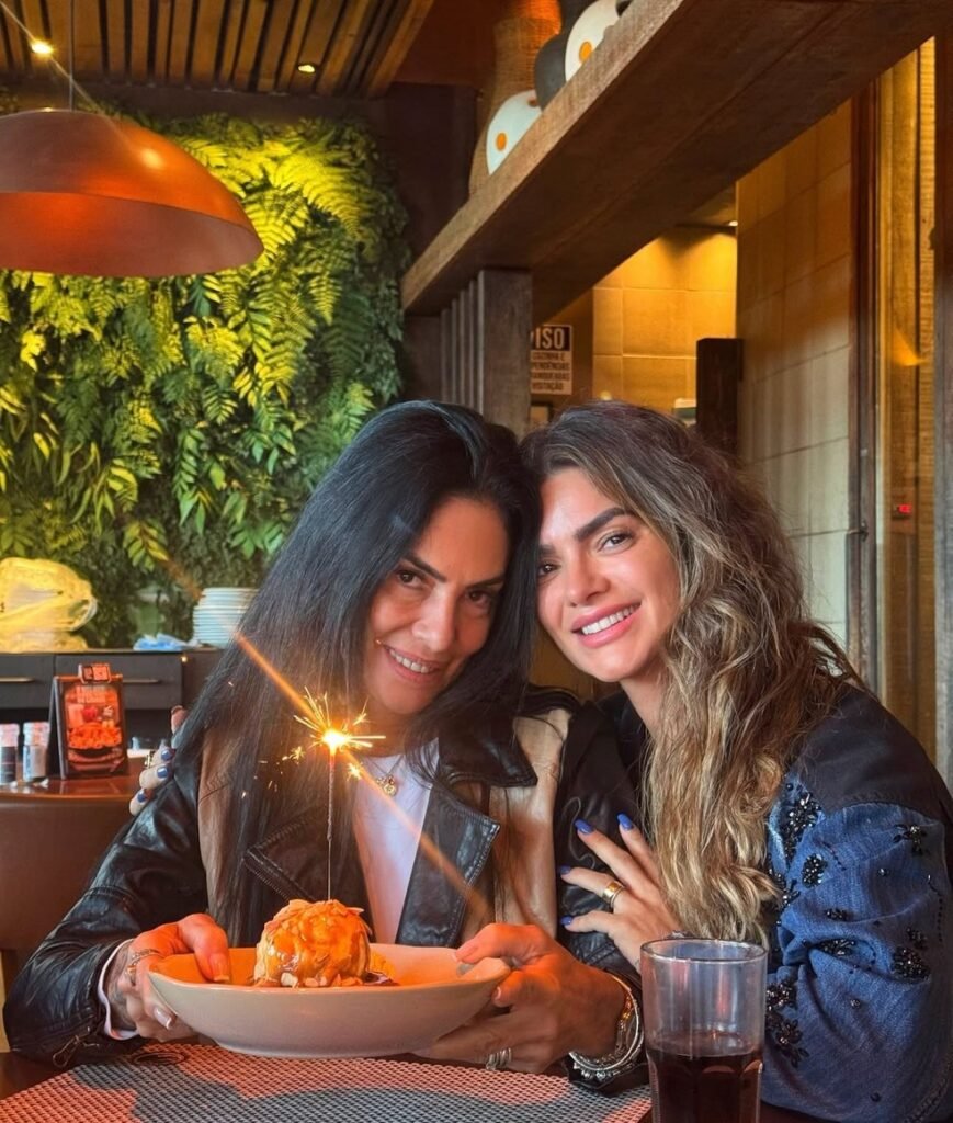 Kelly Key parabeniza a mãe — Foto: Reprodução/Instagram