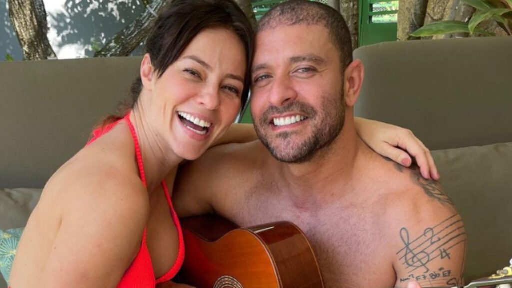 Diogo Nogueira revela como mantém a "chama acesa" no namoro com Paolla Oliveira; assista