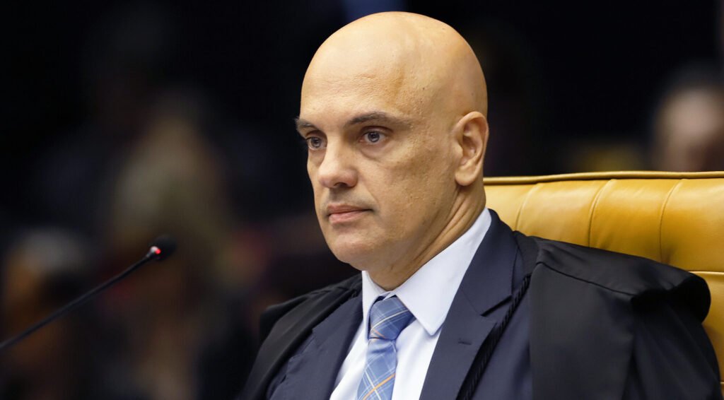 Moraes declara nula a decisão da Câmara que manteve o mandato de Zambelli