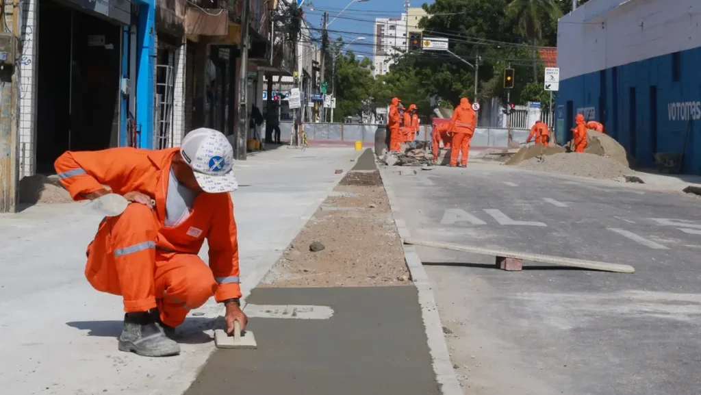 Ruas do Centro de Fortaleza serão interditadas para obras; veja desvios