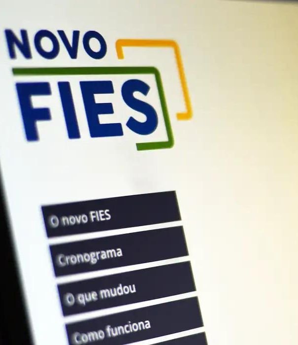 Fies: pré-selecionados devem complementar inscrição até esta terça