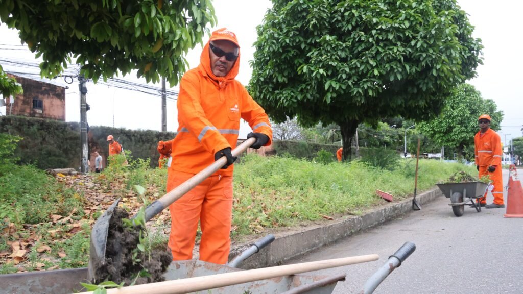 Capital Limpa e Ordenada recolhe 118 toneladas de lixo e amplia ações de zeladoria em Fortaleza