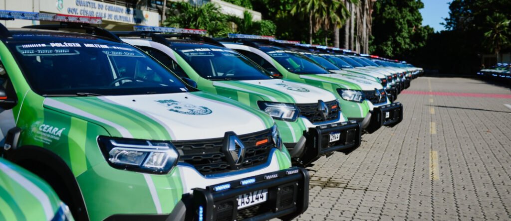 Governo do Ceará entrega mais 51 novas viaturas para a Polícia Militar