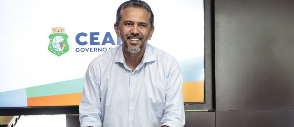 Governo do Ceará convoca 163 professores para fortalecer universidades estaduais