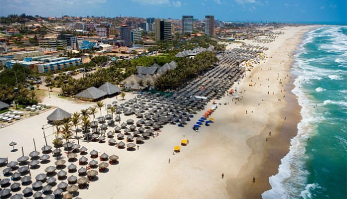 Câmara de Fortaleza aprova reconhecimento das barracas da Praia do Futuro como patrimônio histórico-cultural